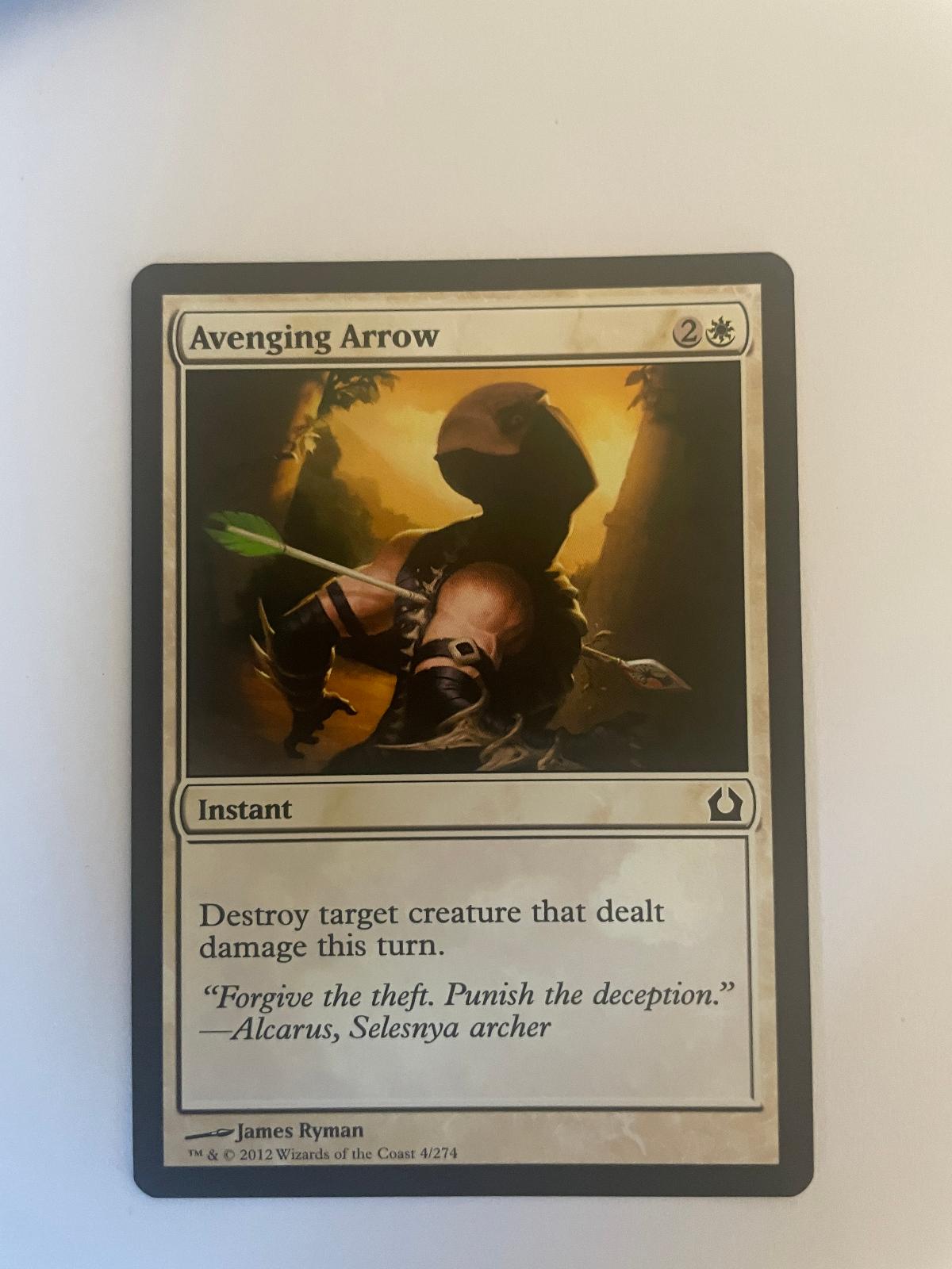 Avenging Arrow 4 Return to Ravnica RTR NM