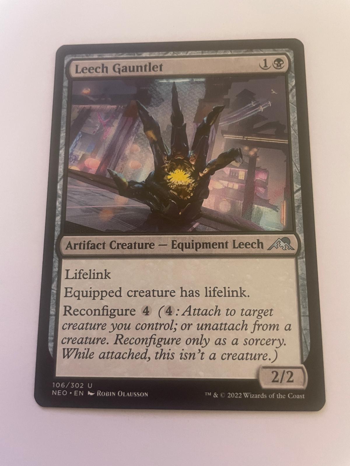 Leech Gauntlet 106 Uncommon Kamigawa: Neon Dynasty Magic: The Gathering NM