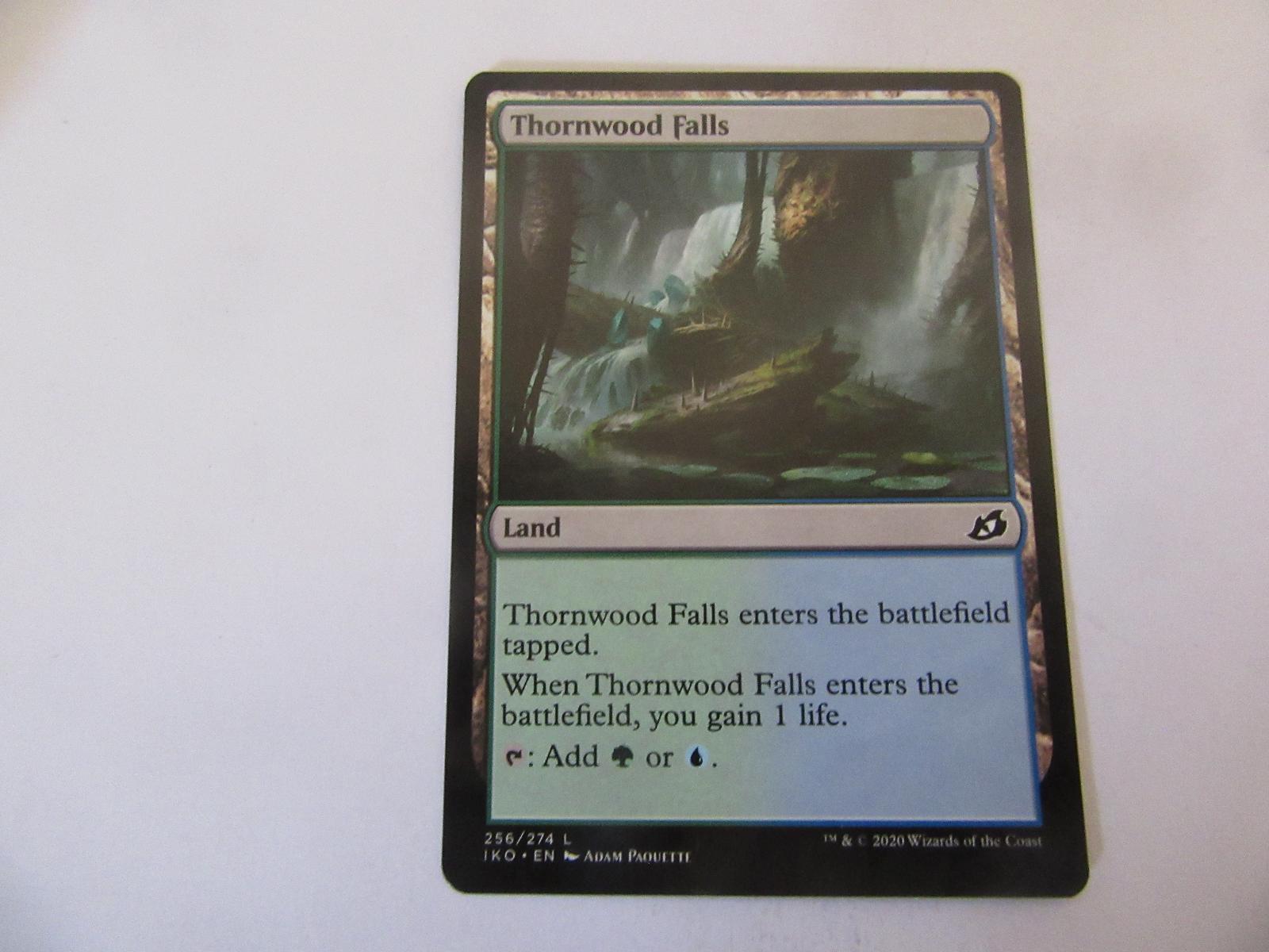Thornwood Falls 256 Ikoria: Lair of Behemoths NM