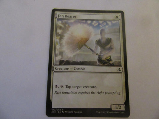Fan Bearer 12 Amonkhet NM