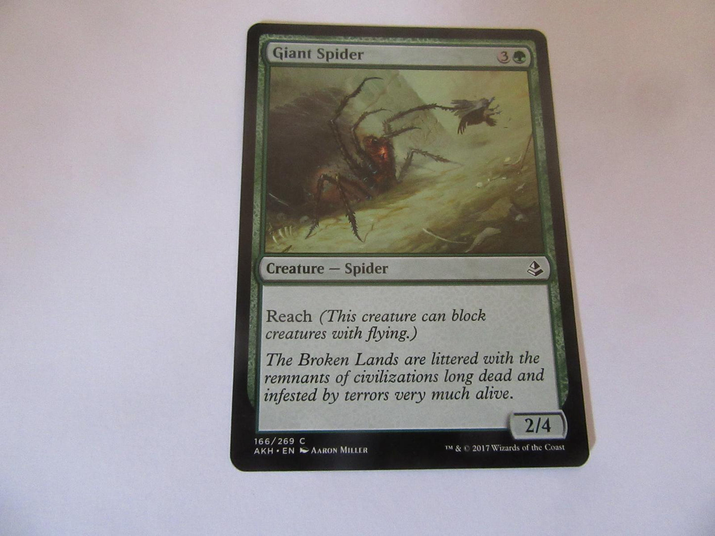 Giant Spider 166 Amonkhet NM