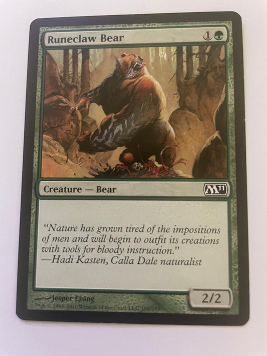 Runeclaw Bear 195 Common Magic 2011 (M11) Magic: The Gathering Near Mint