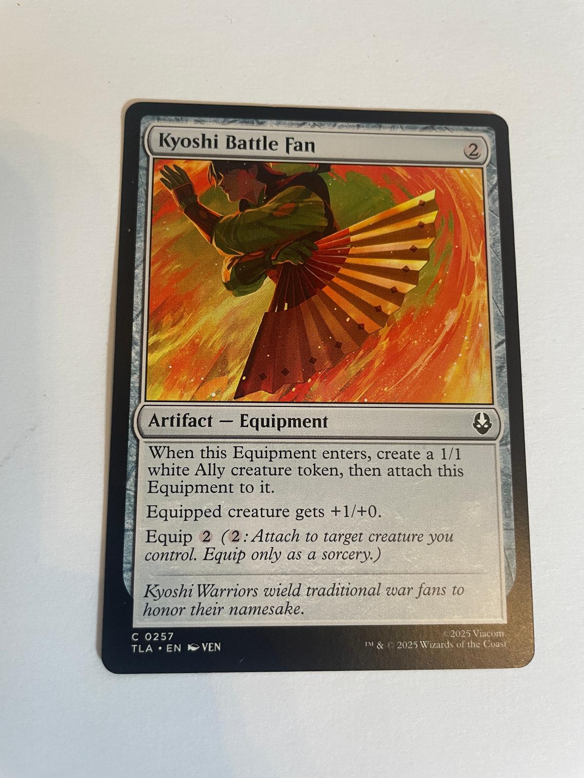 Kyoshi Battle Fan 257 Avatar: The Last Airbender NM