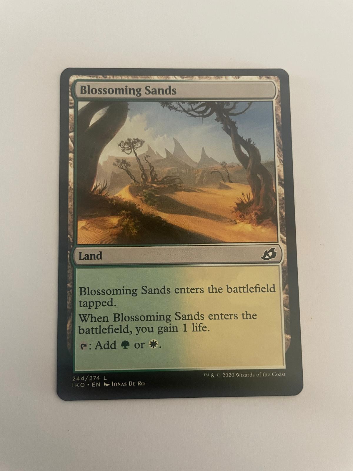 Blossoming Sands 244 Ikoria: Lair of Behemoths IKO NM