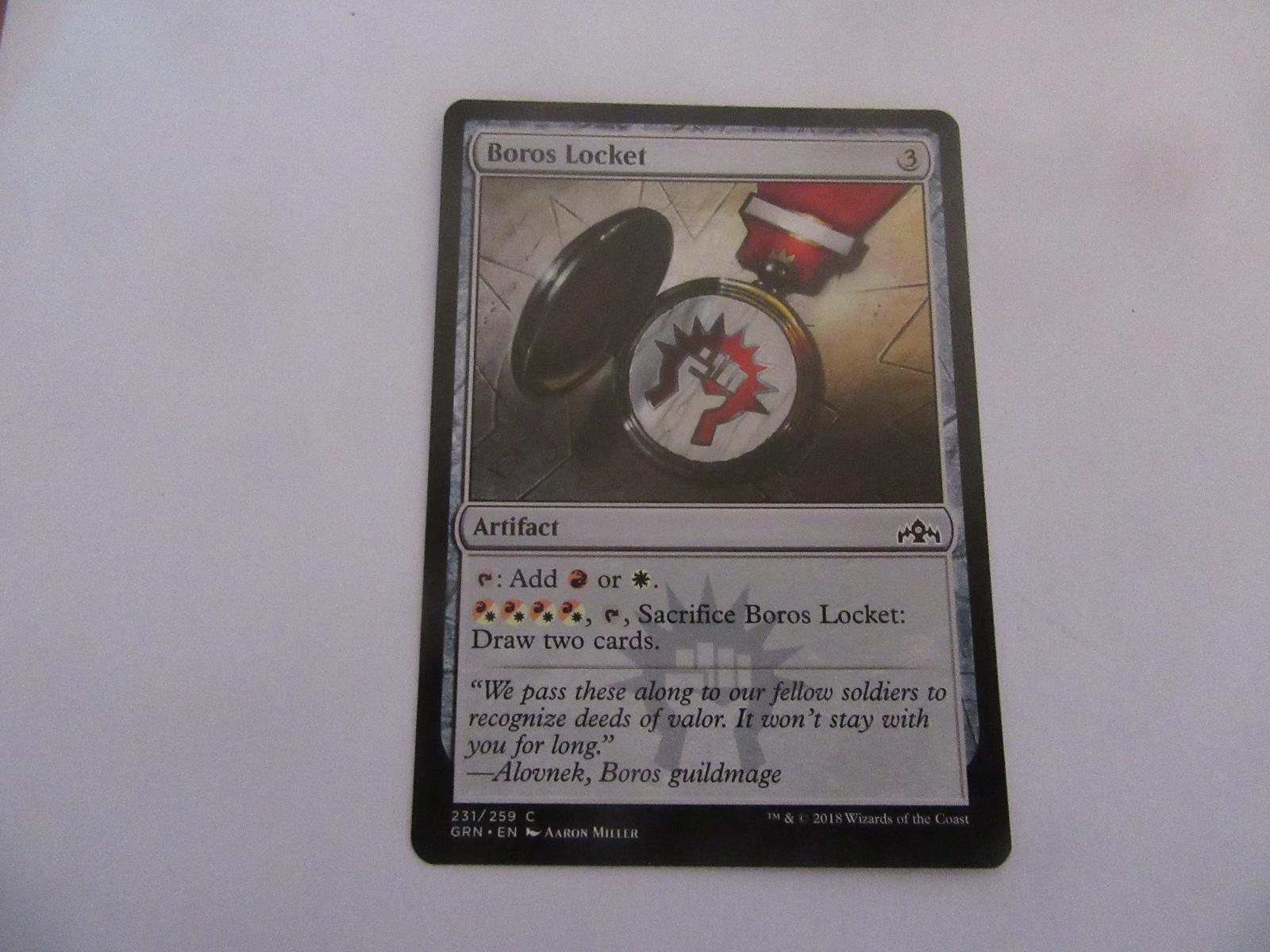 Boros Locket 231 Guilds of Ravnica NM