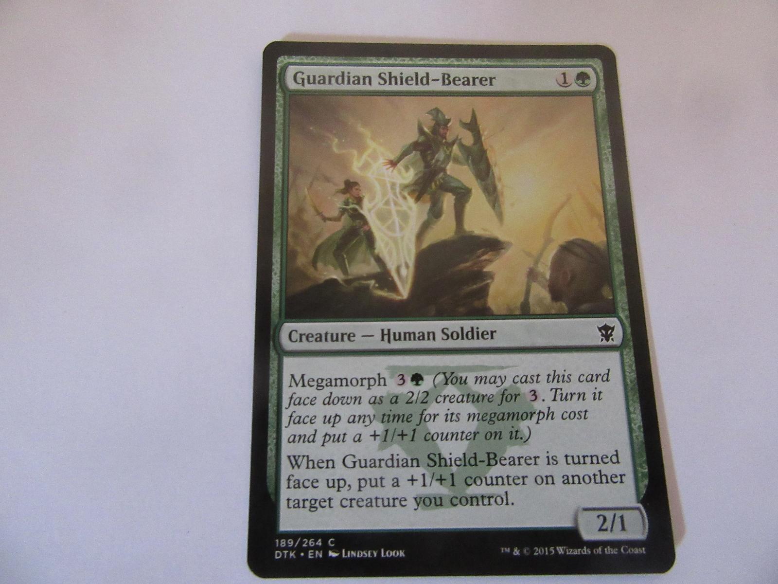 Guardian Shield-Bearer 189 Dragons of Tarkir NM